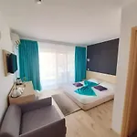 Ryanna Pe Plaja Belona Pensiune Eforie Nord