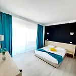 Ryanna Pe Plaja Belona Eforie Nord