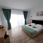 Ryanna Pe Plaja Belona Pensiune Eforie Nord