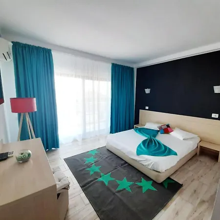 Гостьовий будинок Ryanna Pe Plaja Belona 3*