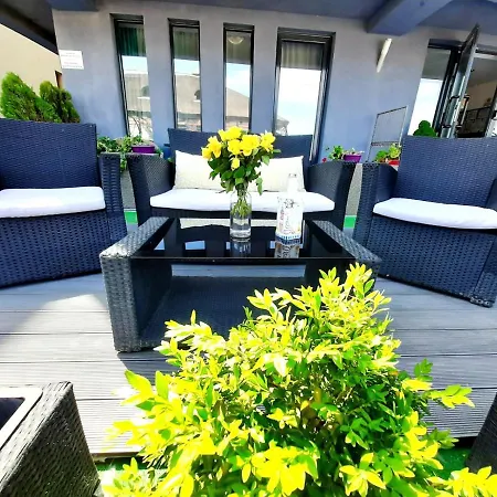 Ryanna Pe Plaja Belona Eforie Nord