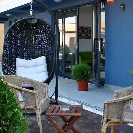 Pensjonat Ryanna Pe Plaja Belona 4*