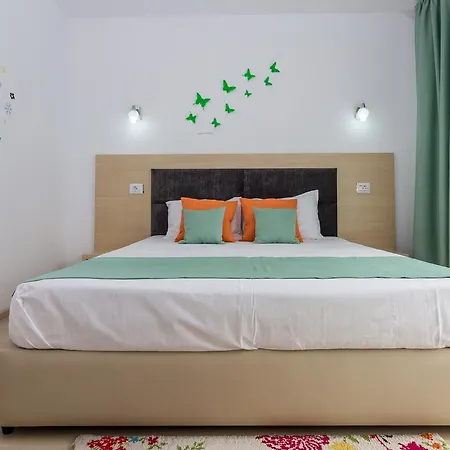 Ryanna Pe Plaja Belona Eforie Nord