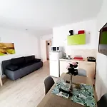 Ryanna Pe Plaja Belona Casa de hóspedes 4*