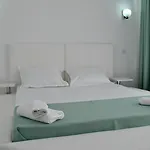 Ryanna Pe Plaja Belona Casa de hóspedes