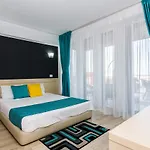 Ryanna Pe Plaja Belona Guest house 4*