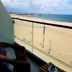 Ryanna Pe Plaja Belona Casa de hóspedes