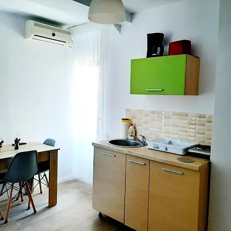 Ryanna Pe Plaja Belona 게스트하우스