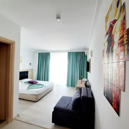 Ryanna Pe Plaja Belona 게스트하우스 데포리노드