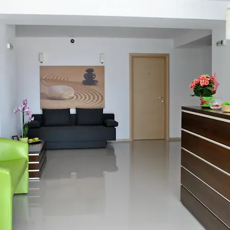 Ryanna Pe Plaja Belona Vendégház