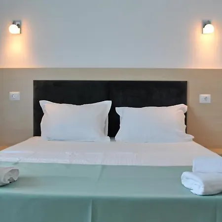 Ryanna Pe Plaja Belona Vendégház Észak-Eforie