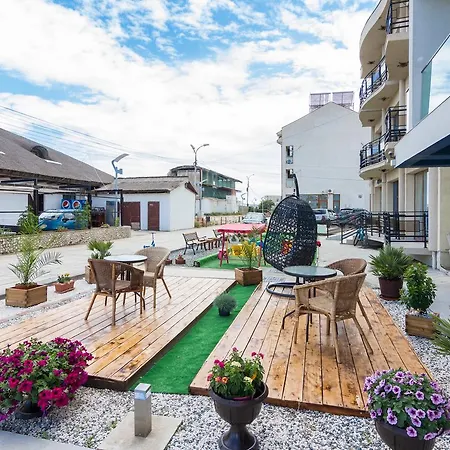 Ryanna Pe Plaja Belona Penzion Eforie Nord