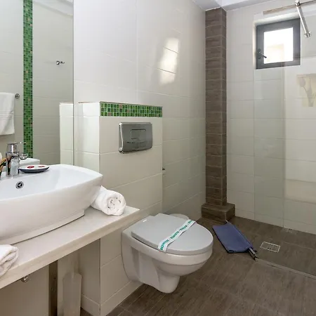 ゲストハウス Ryanna Pe Plaja Belona エフォリエ・ノルド