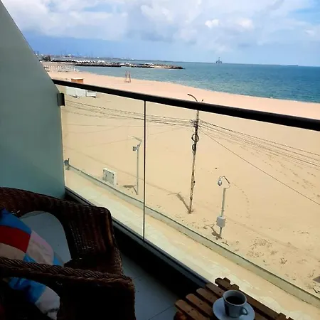 Ryanna Pe Plaja Belona ゲストハウス