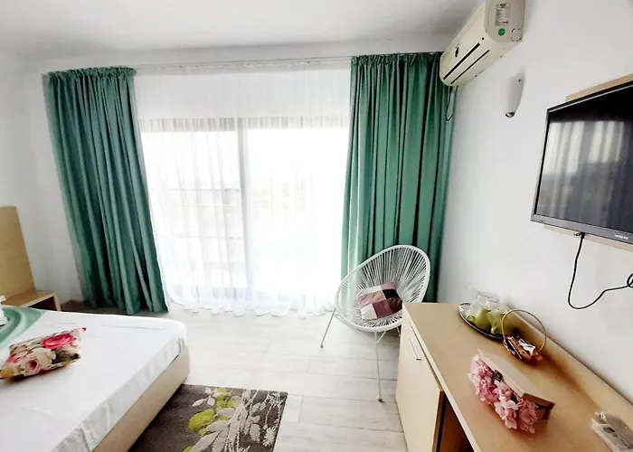 招待所 Ryanna Pe Plaja Belona