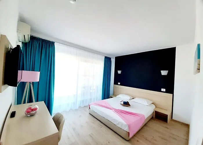 Ryanna Pe Plaja Belona 게스트하우스 데포리노드