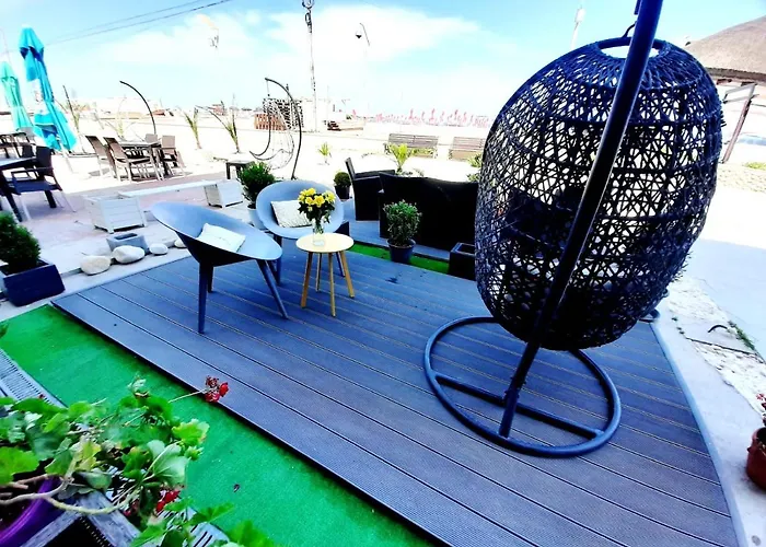 Ryanna Pe Plaja Belona Penzion