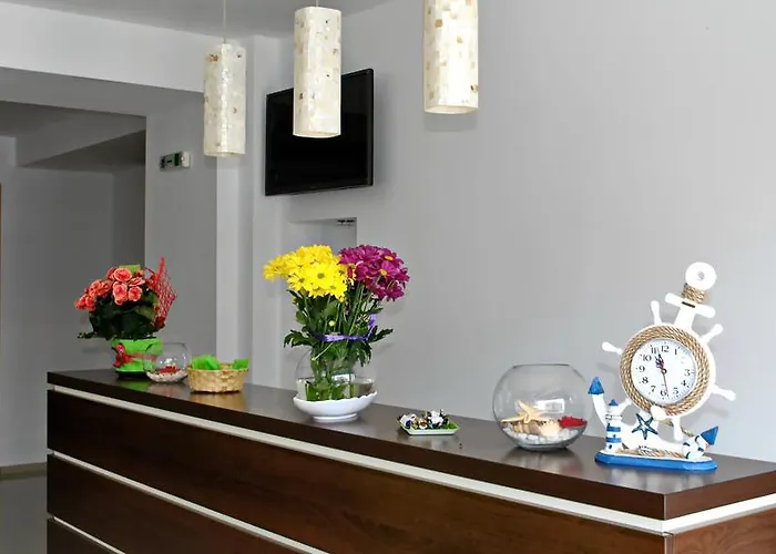 Ryanna Pe Plaja Belona