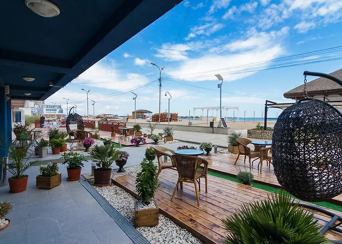 Ryanna Pe Plaja Belona 招待所 艾福雷诺德