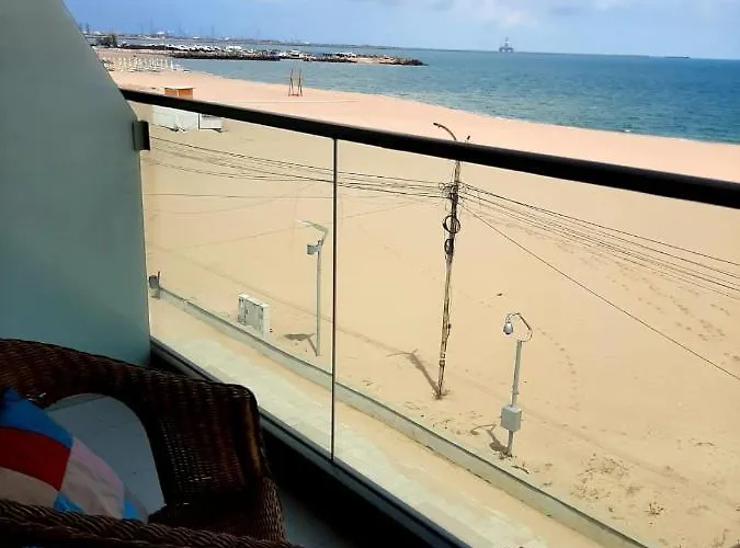 Ryanna Pe Plaja Belona 招待所